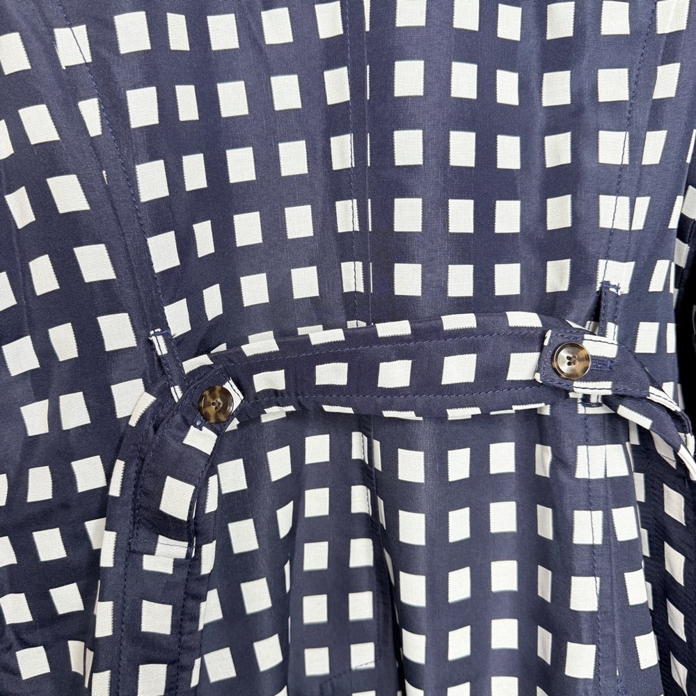 Like New! Banana Republic blue white gingham trench with belt size Large - Picture 13 of 15